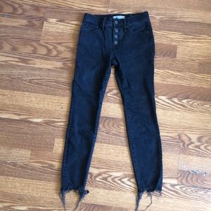 Madewell 9” High-Rise Skinny black denim Size 24P Petite Button Up Raw Fray Hem